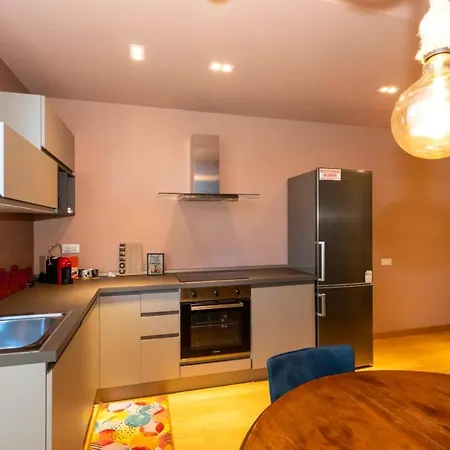 Apartament Originals - Parcheggio Gratis In Struttura E Colazione Inclusa Turyn